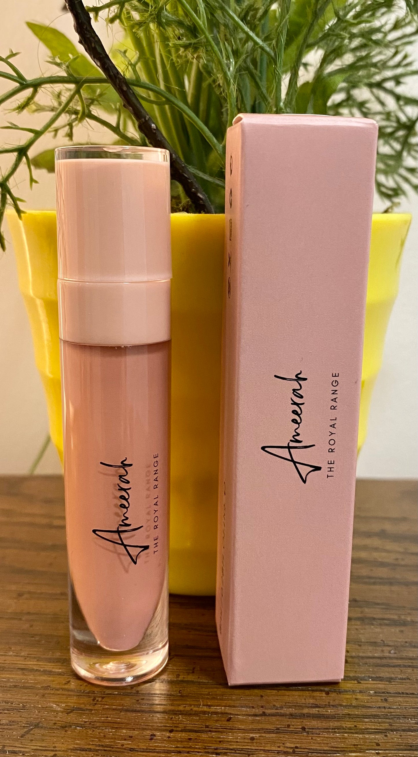 Ameerah The Royal Range Milky Lip Gloss 02